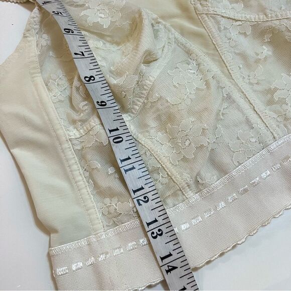 Vintage 1950s / 1960s Ivory Lace Panel Long Line Soft Cup Bra Corset Bustier - Picture 11 of 11
